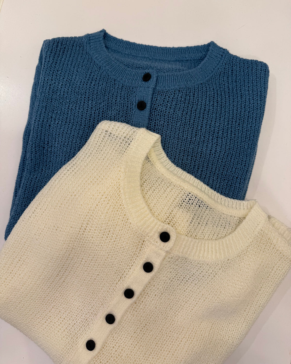 Breeze Slouchy Henley Knit Sweater 復古排扣薄針織衫