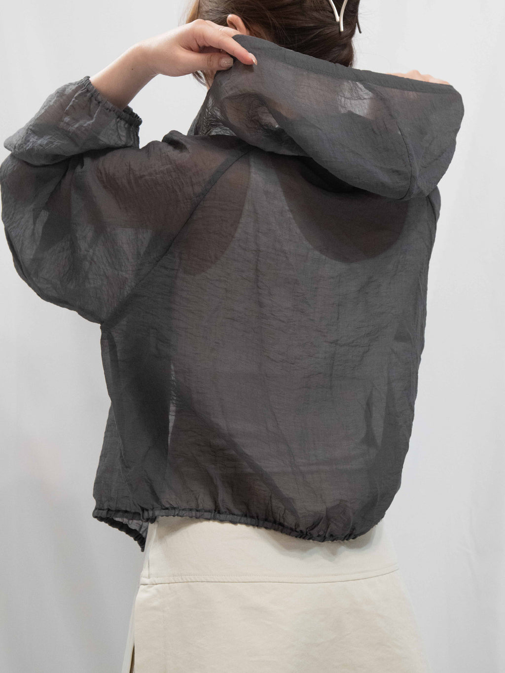 店主自留！冷氣必備 Sheer Structured Hooded Windbreaker 靚色透感hoodie型防曬外大套