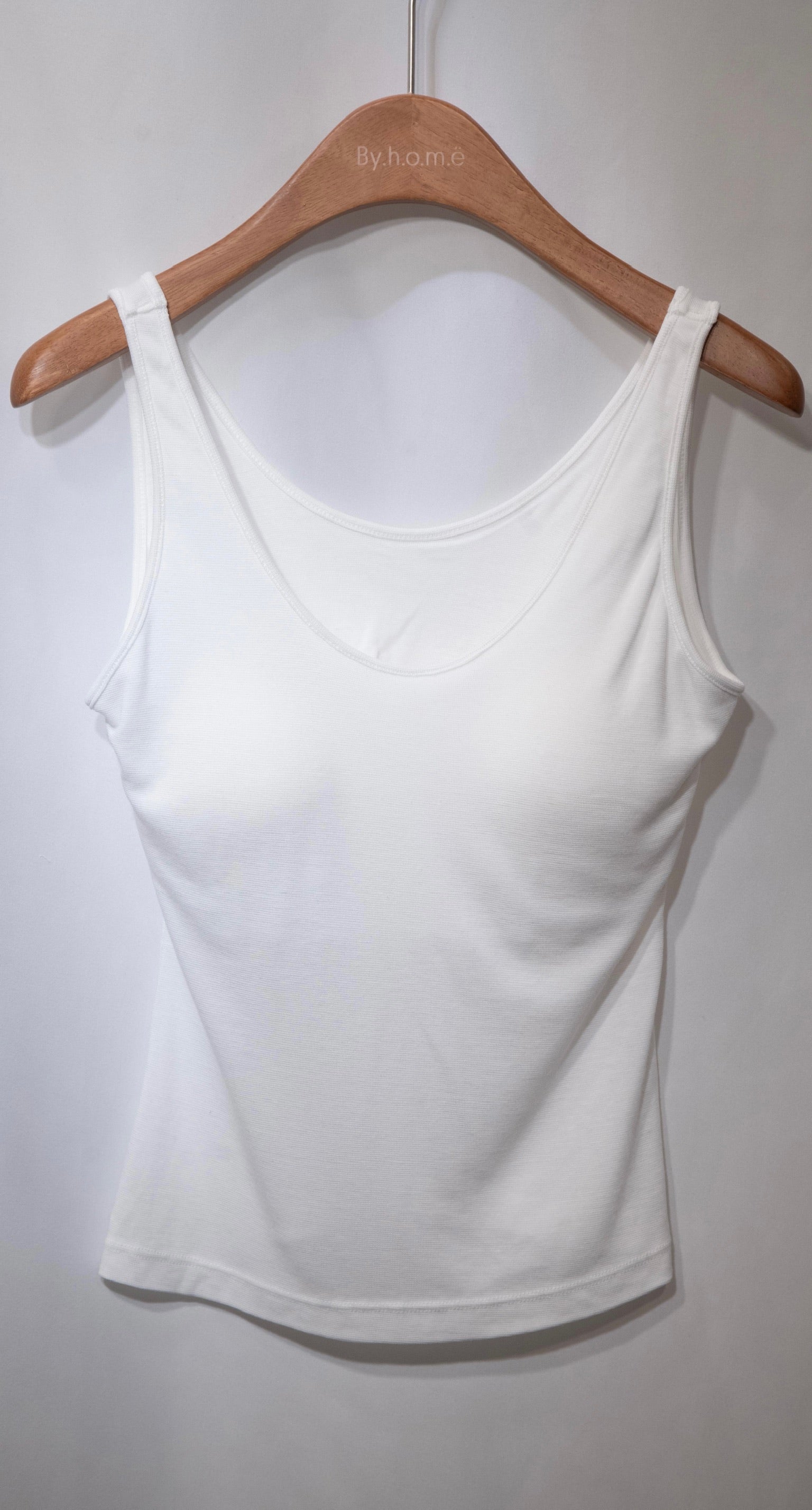 多色夏日配搭之選～ Lyocell Tank Top with Fixed Pad 超大彈性連胸墊背心