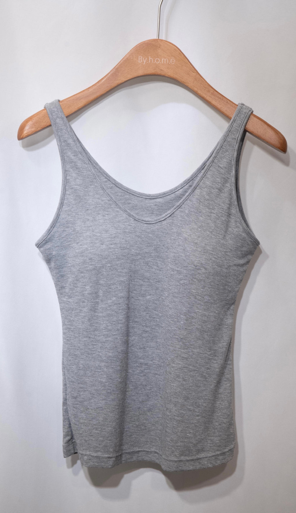 多色夏日配搭之選～ Lyocell Tank Top with Fixed Pad 超大彈性連胸墊背心