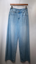 超靚洗水！ Baggy Jeans