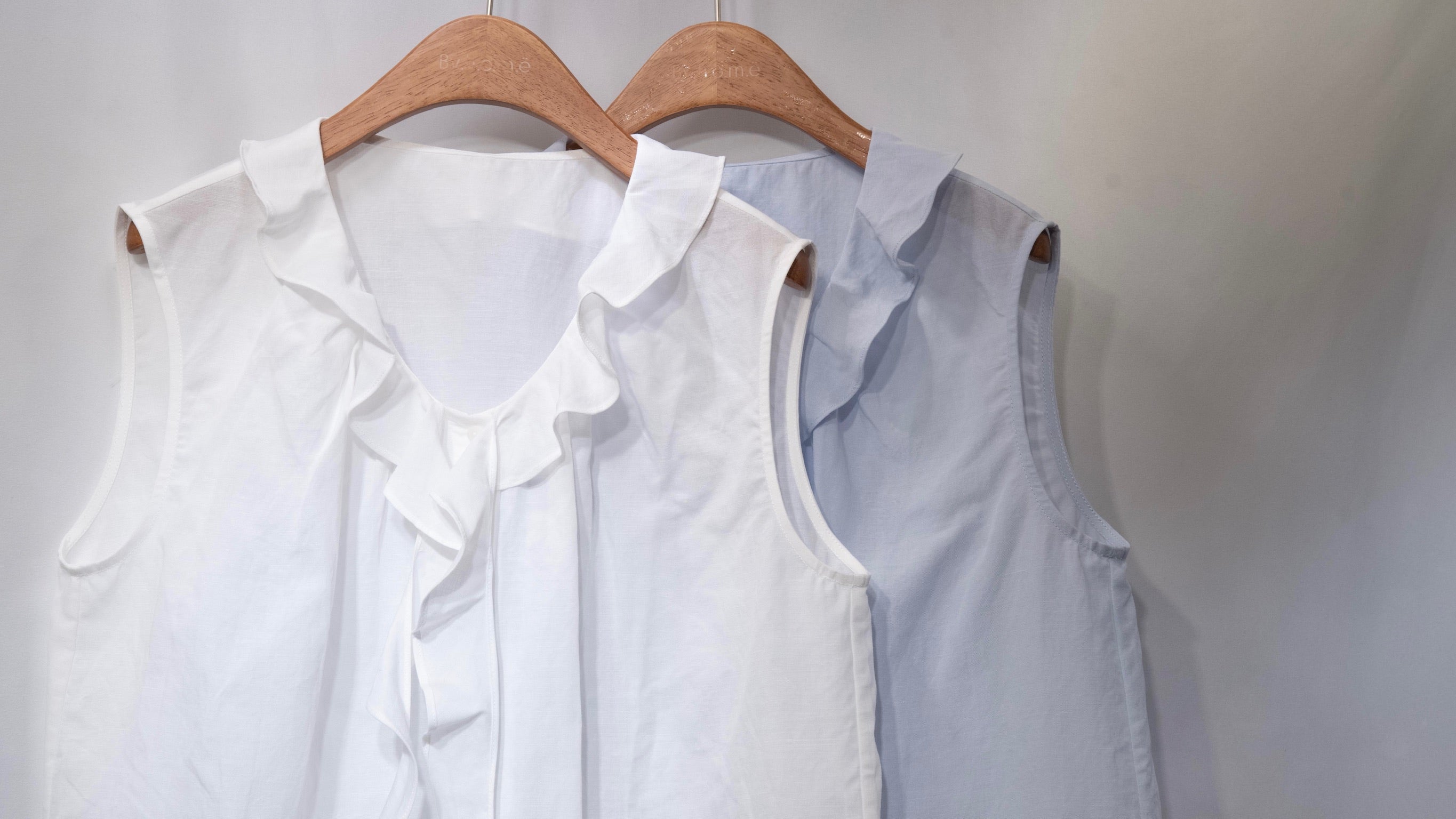 Cascading Frill Sleeveless Top 細波浪領麻質恤衫