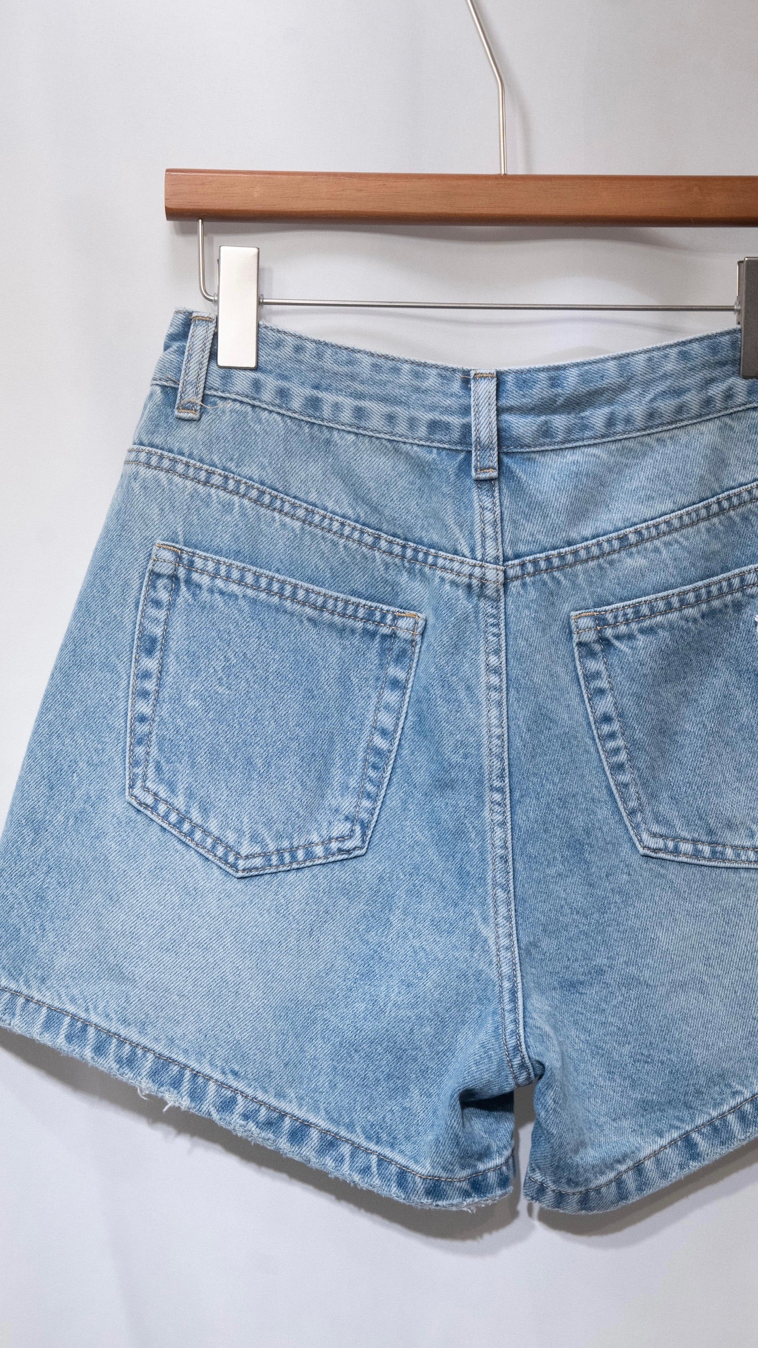 Denim Shorts 拒絕露pat牛仔短褲