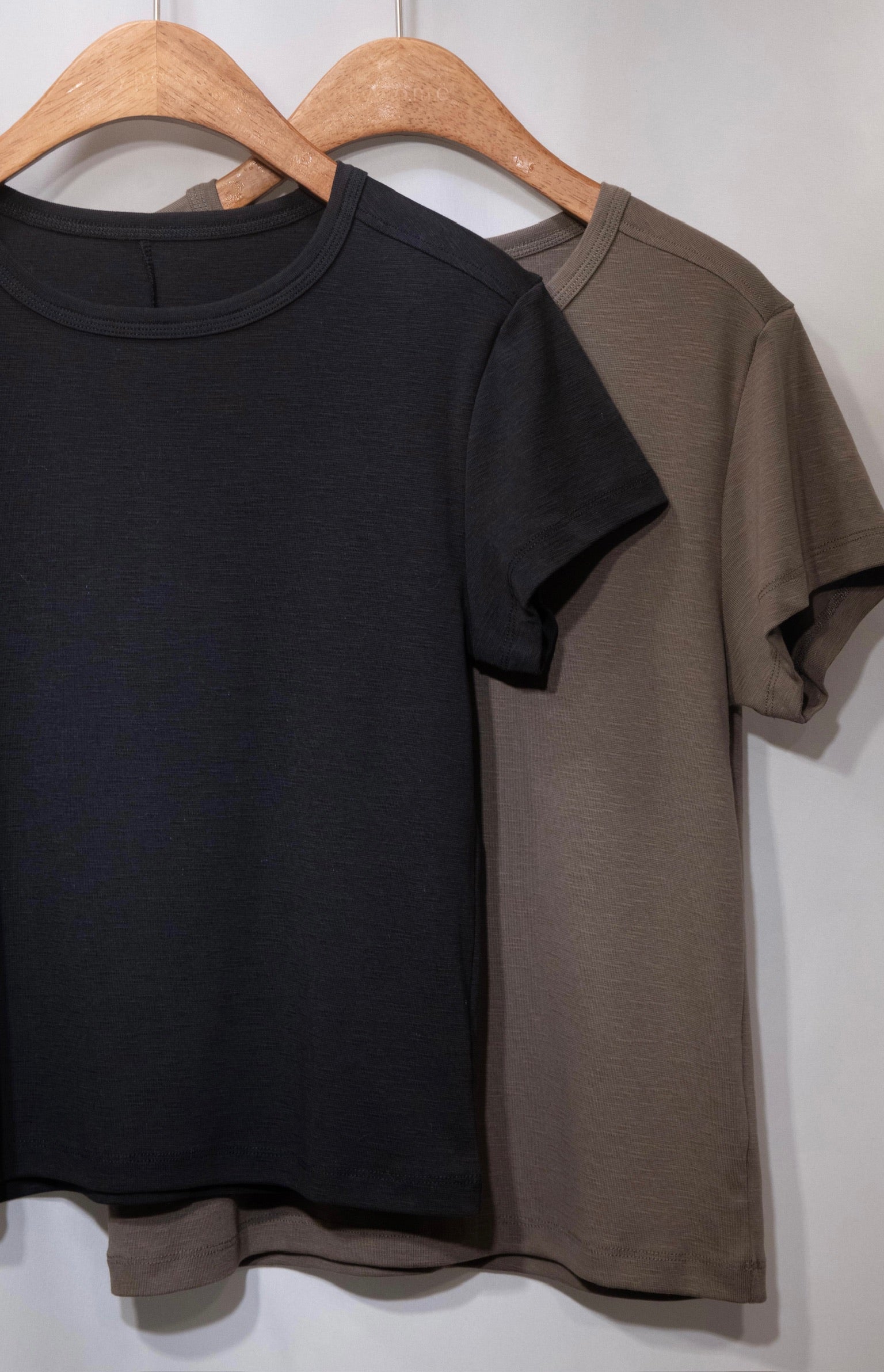 百搭必備！ Signature Palette Crew Tee 棉質圓領