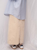 質感滿滿～ Luxe Corduroy Straight Midi Skirt 燈芯絨直筒裙