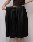 Ultra-Soft Vegan Leather Wide-Leg Bermuda Short 蛋白皮五分裙褲