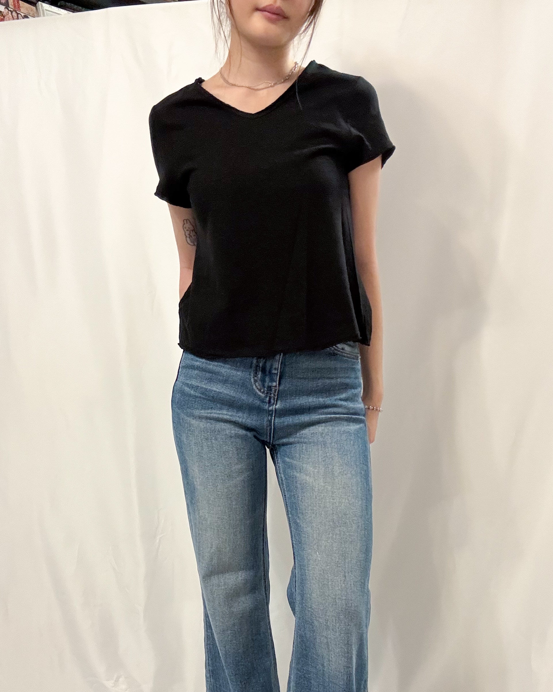 夏日通爽百搭必備！ Slub Cotton V-Neck Every Tee 漢麻V領TEE