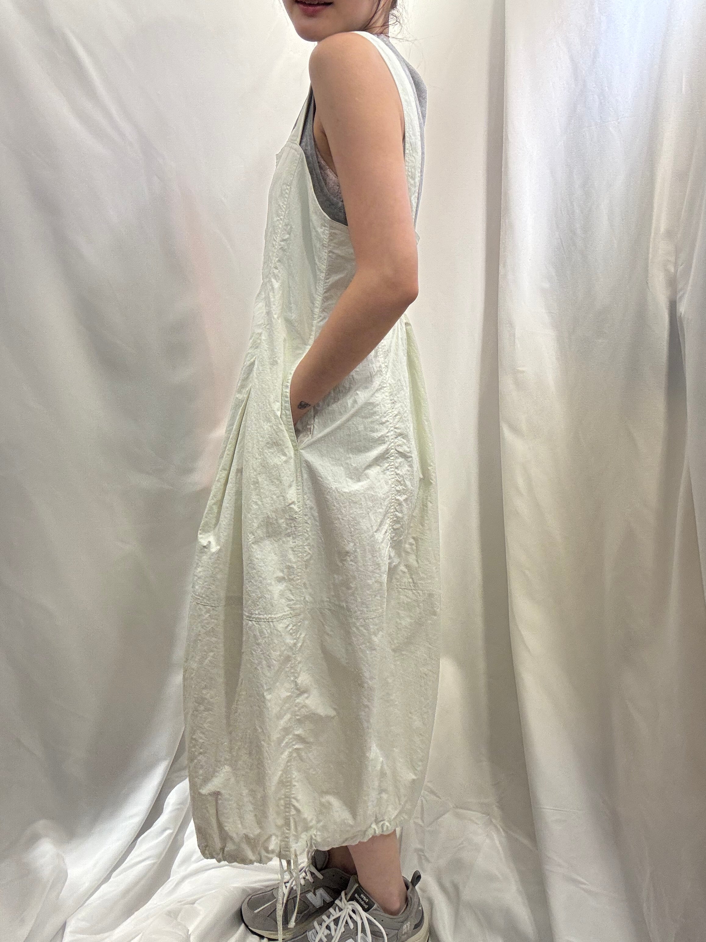 Off-White Crisp Pinafore Dress 爽爽料工裝連身裙（背後可調節闊度）